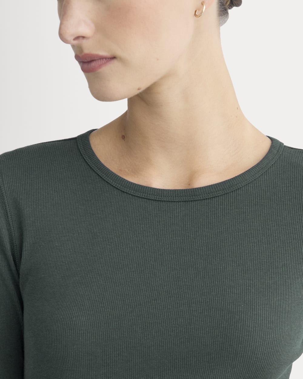 The Luxe Rib Long-Sleeve Crew in Heathered Dark Sea — detail view