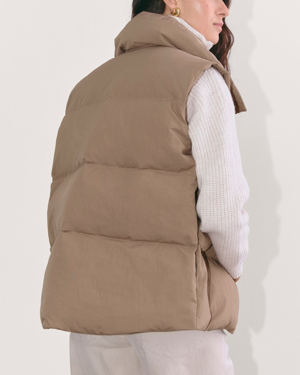 The Puffer Vest in Taupe Grey — detail view