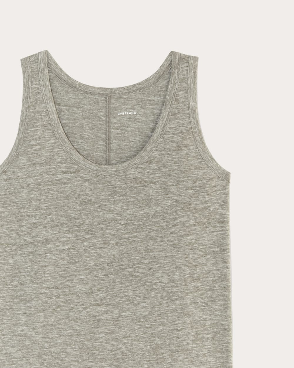 The Perform Tank in Heathered Grey / Olive — detail view