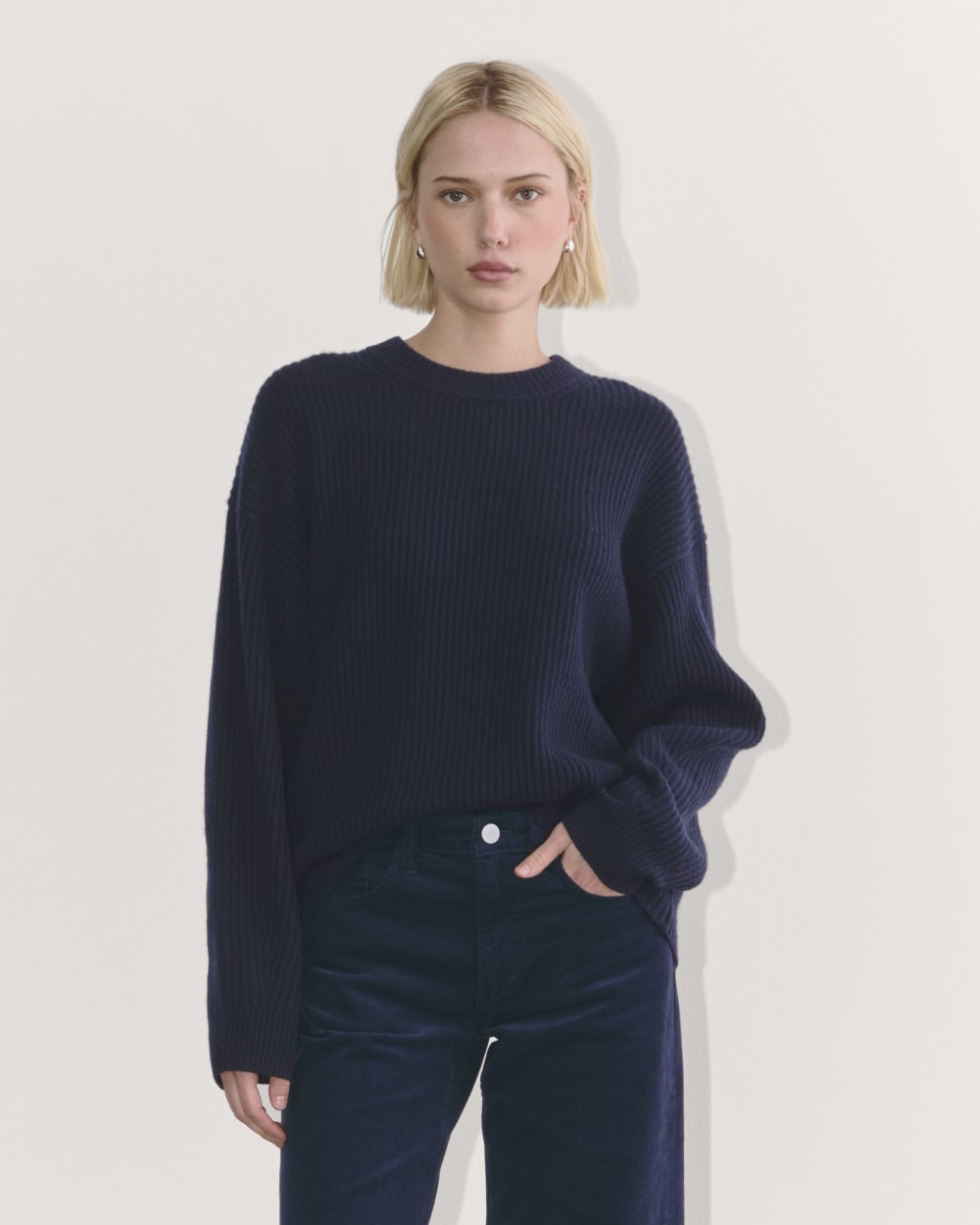 The Cocoon Crew in Wool Cashmere in Navy — front view