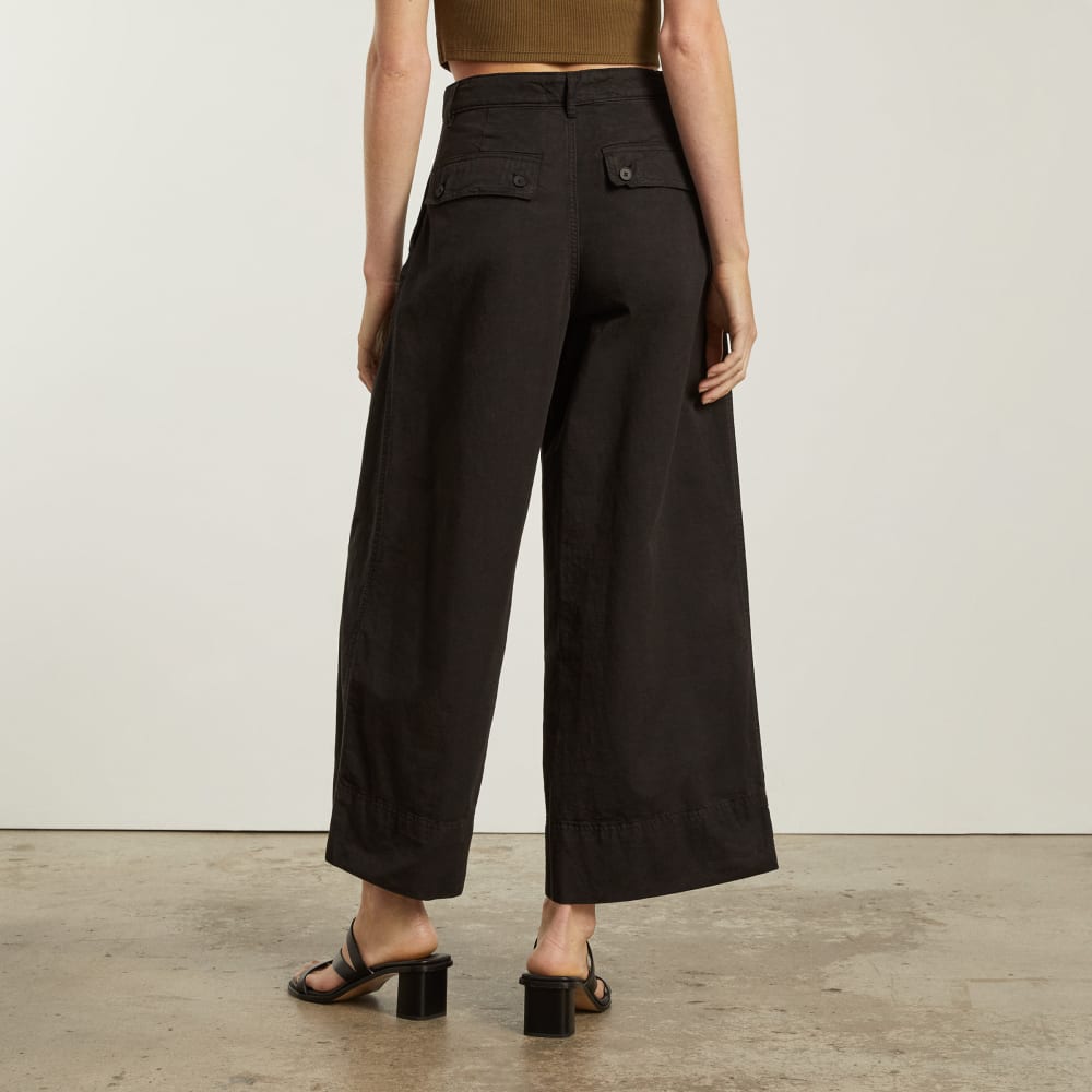 The Tourist Pant in Black — detail view