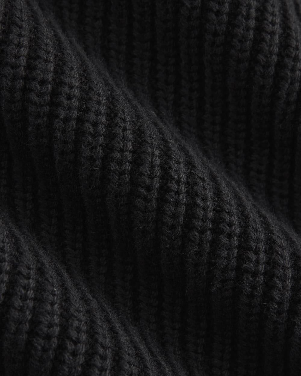 Cropped Ribbed Crew in Everyday Cotton in Black — detail view