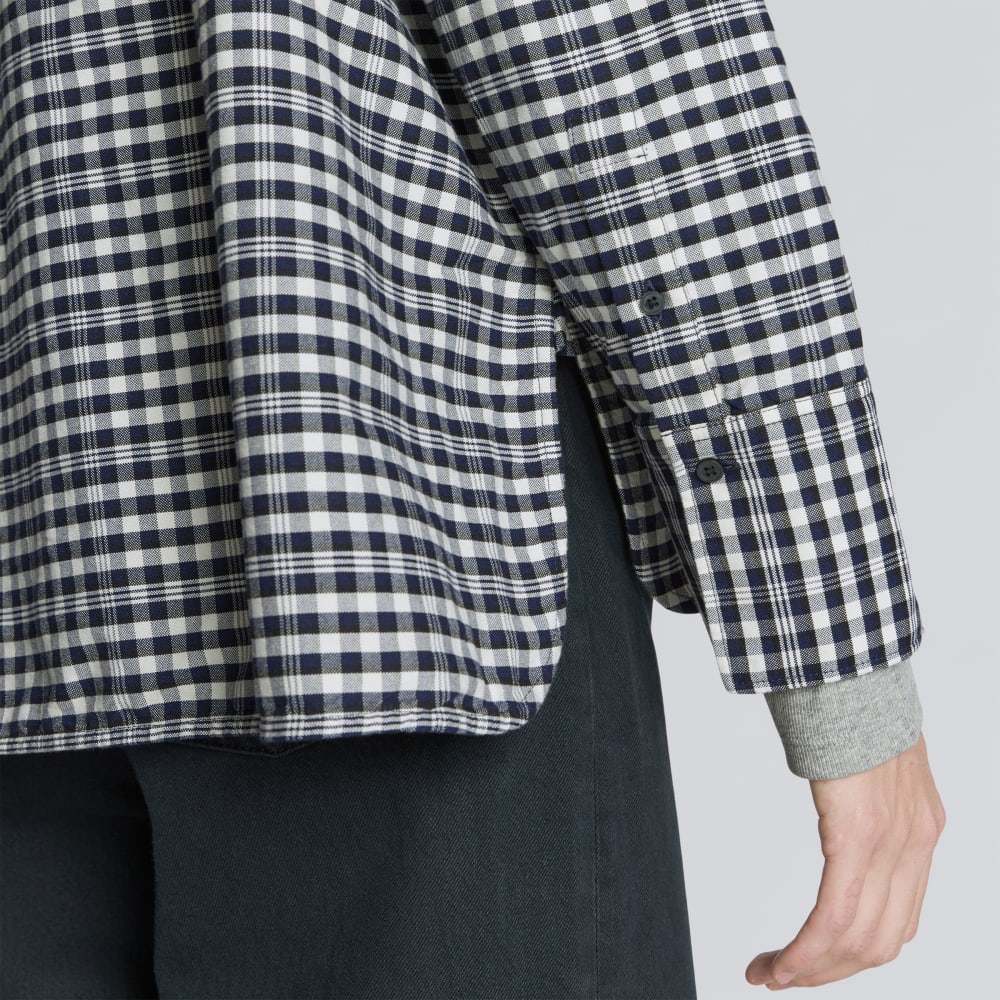 The Boxy Oxford in Ocean Cavern Plaid — detail view