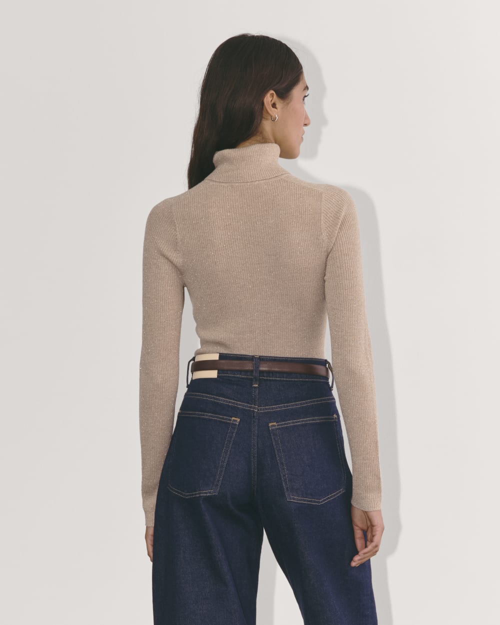 The Turtleneck in Lurex Merino in Rose Gold — detail view