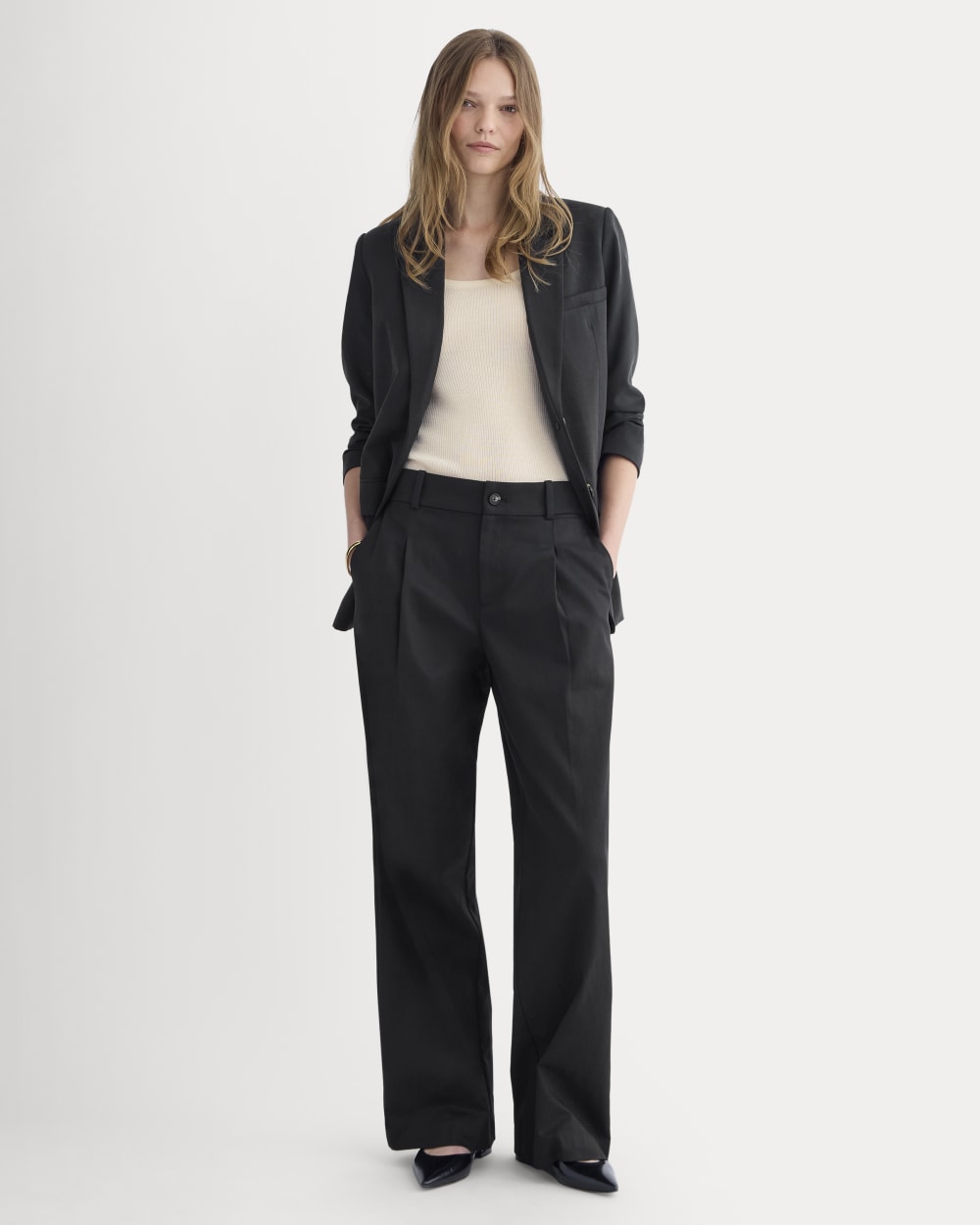 Wide-Leg Trouser in Buttersmooth in Black — front view