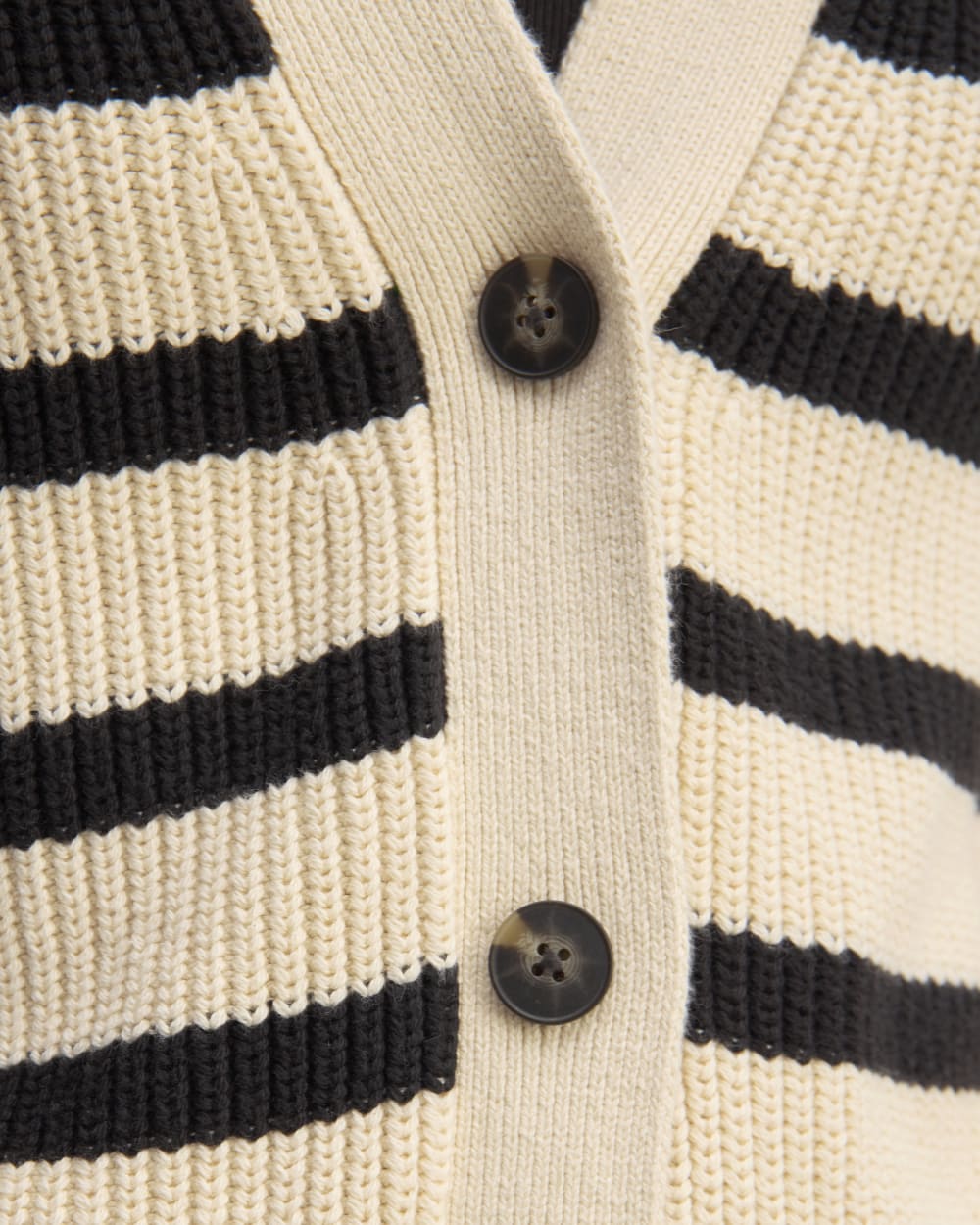 The Boxy Cardigan in Everyday Cotton in Canvas / Black — detail view