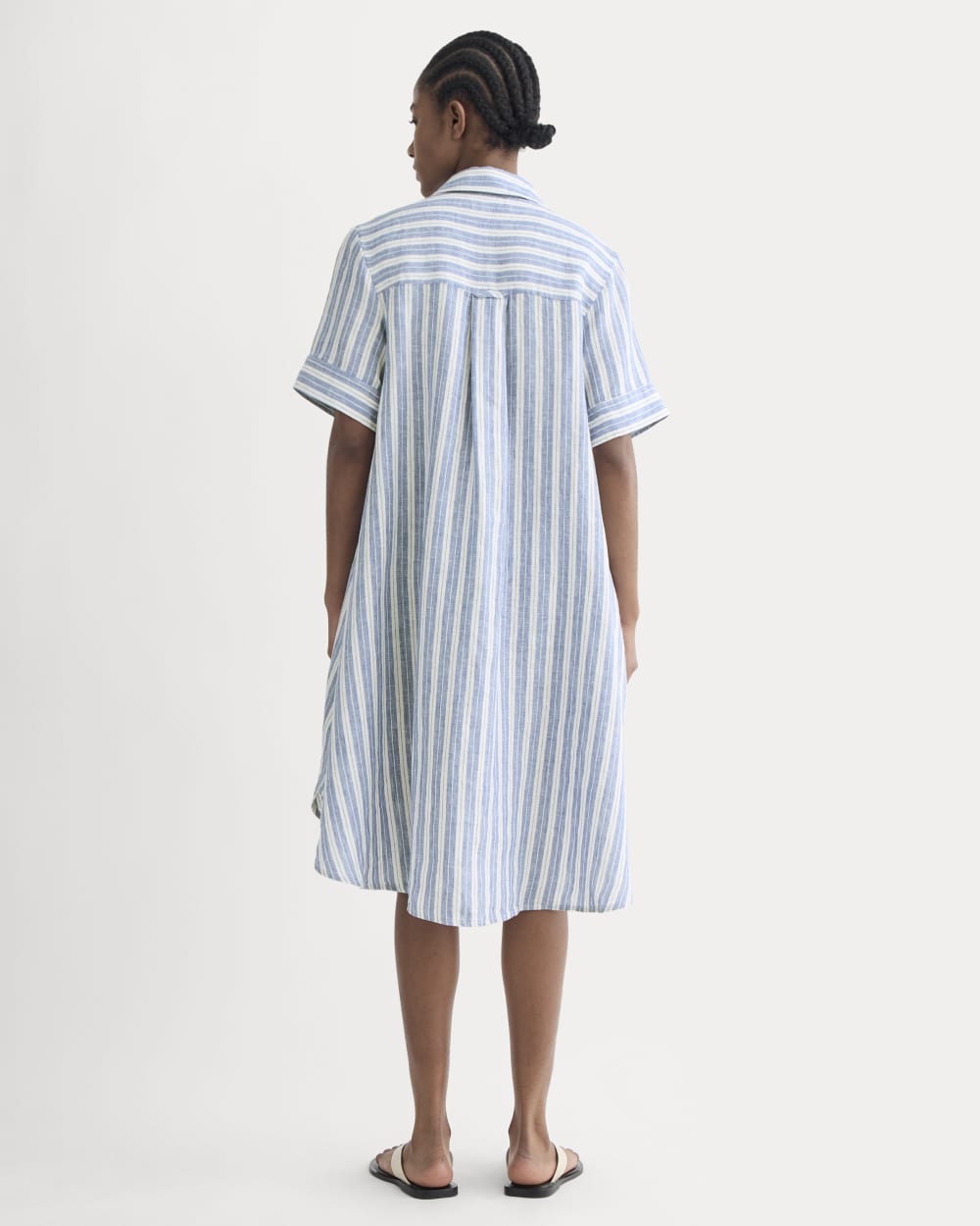 The Daytripper Dress in Linen in Soft Cobalt/Bone — detail view