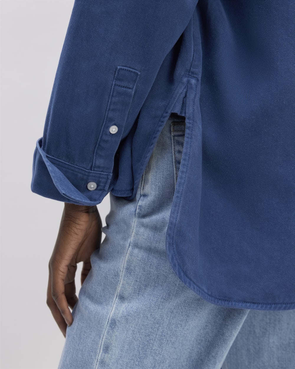The Boxy Overshirt in Buttersoft in Bellwether Blue — detail view