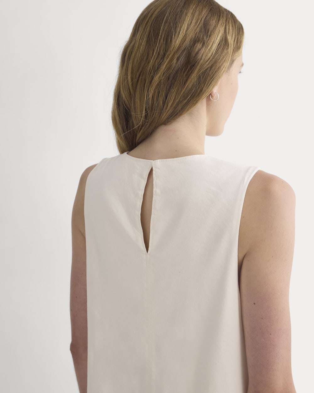The Shift Dress in Stretch Linen in Bone — detail view