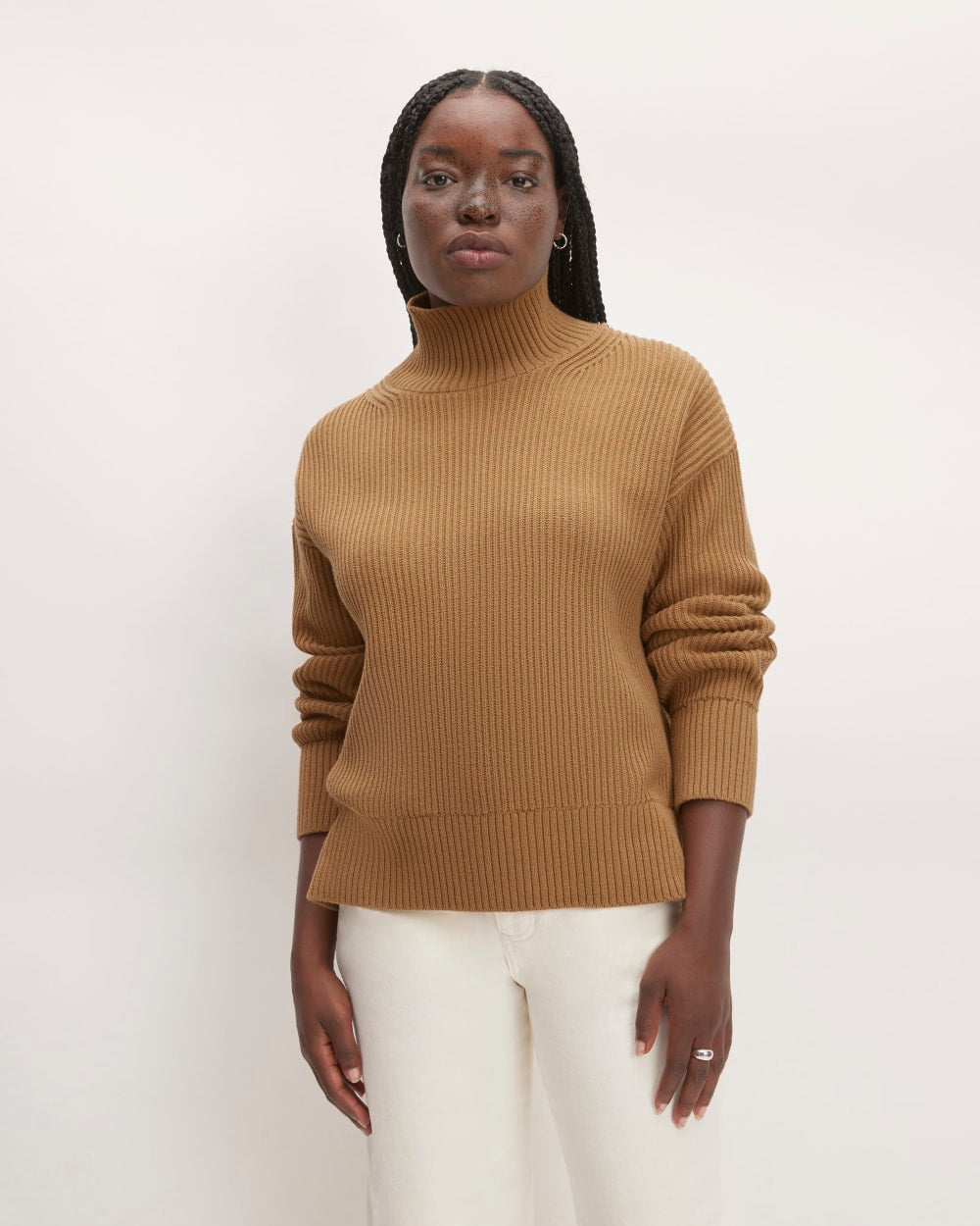 The Organic Cotton Ribbed Turtleneck in Toasted Coconut — front view