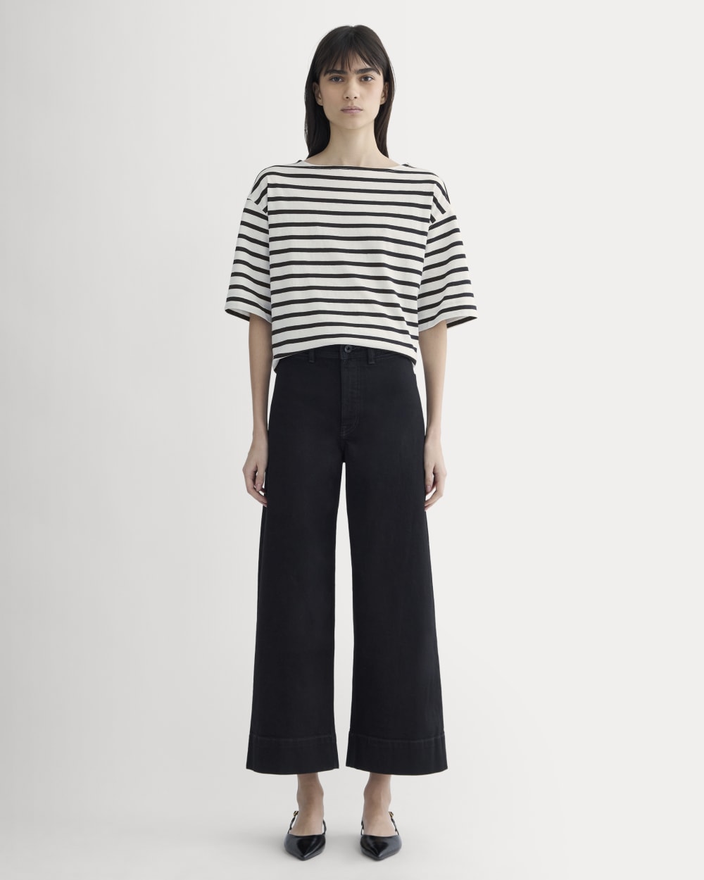 The Mariner Cropped Jean in Black — front view