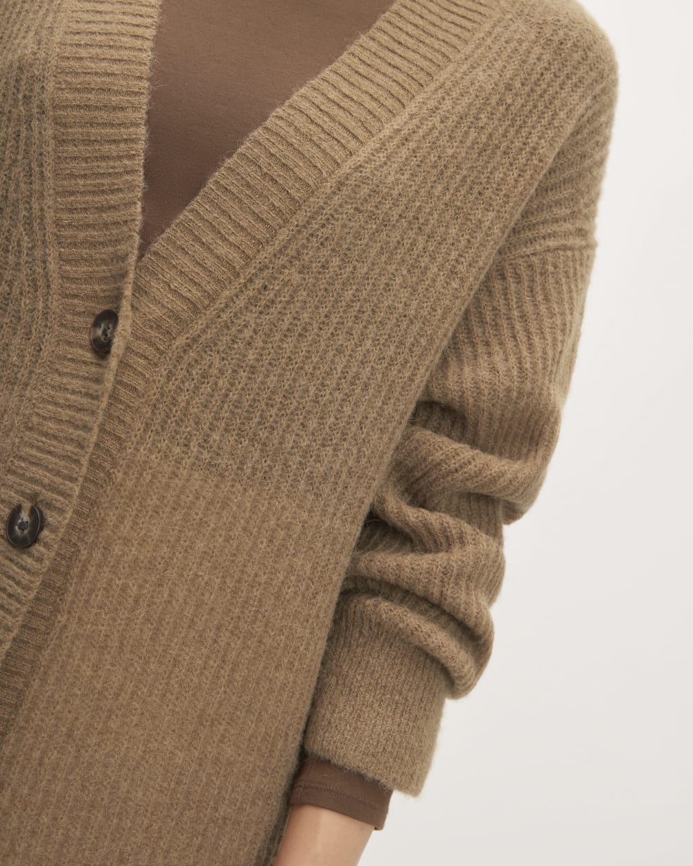 The Alpaca Oversized Cardigan in Tiger's Eye — detail view