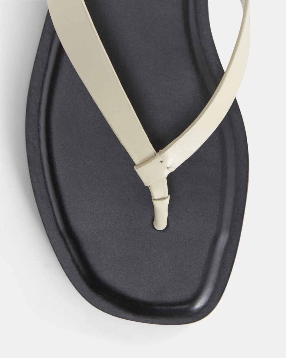 The Leather Flip Flop in Canvas — detail view