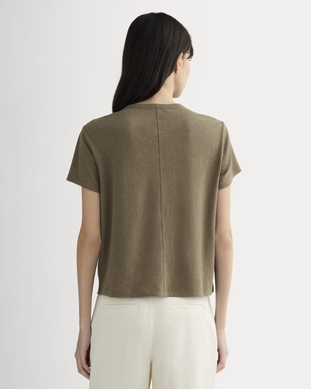 The Box-Cut Tee in Cotton Linen in Deep Taupe — detail view