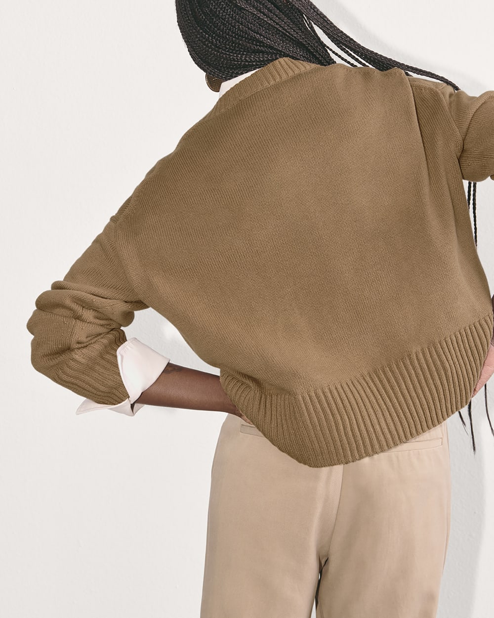 The Boxy Sweater in Everyday Cotton in Toasted Coconut — detail view