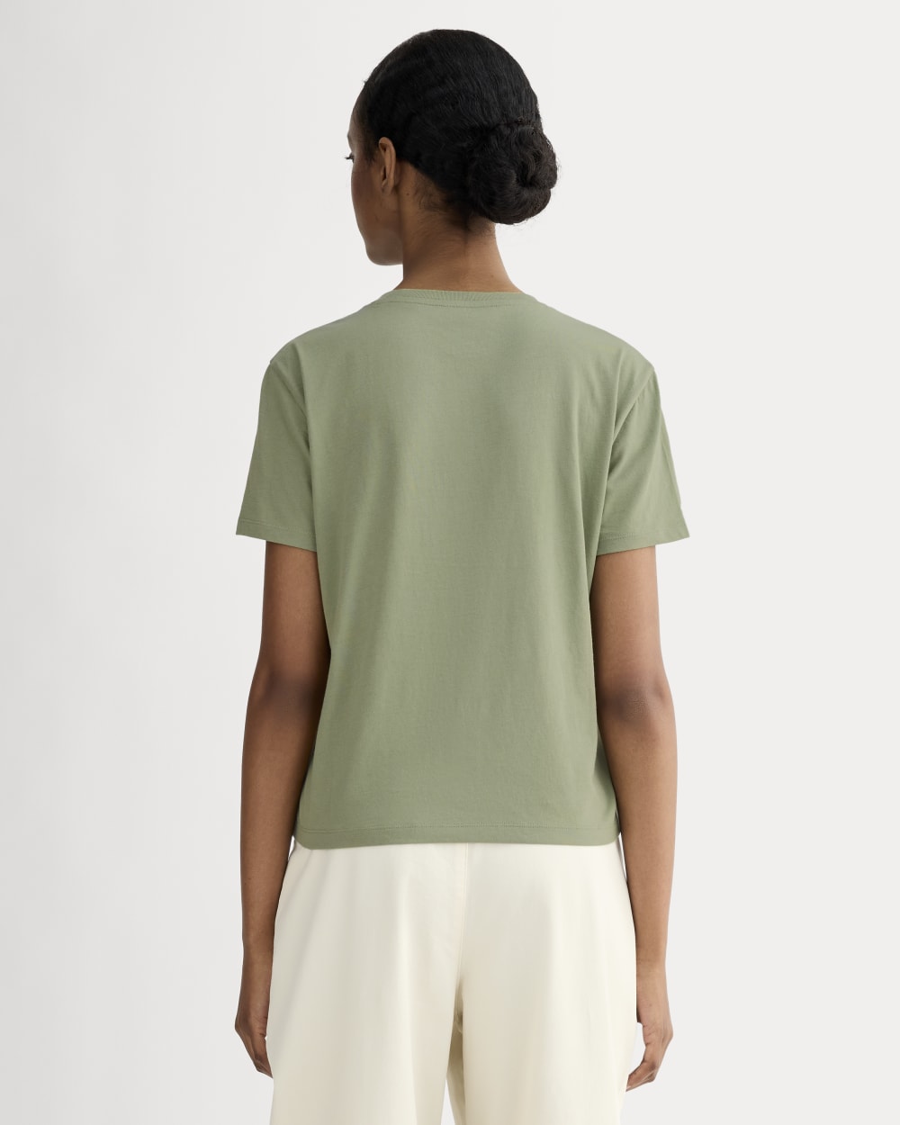 The Box-Cut Tee in Essential Cotton in Sagebrush — detail view