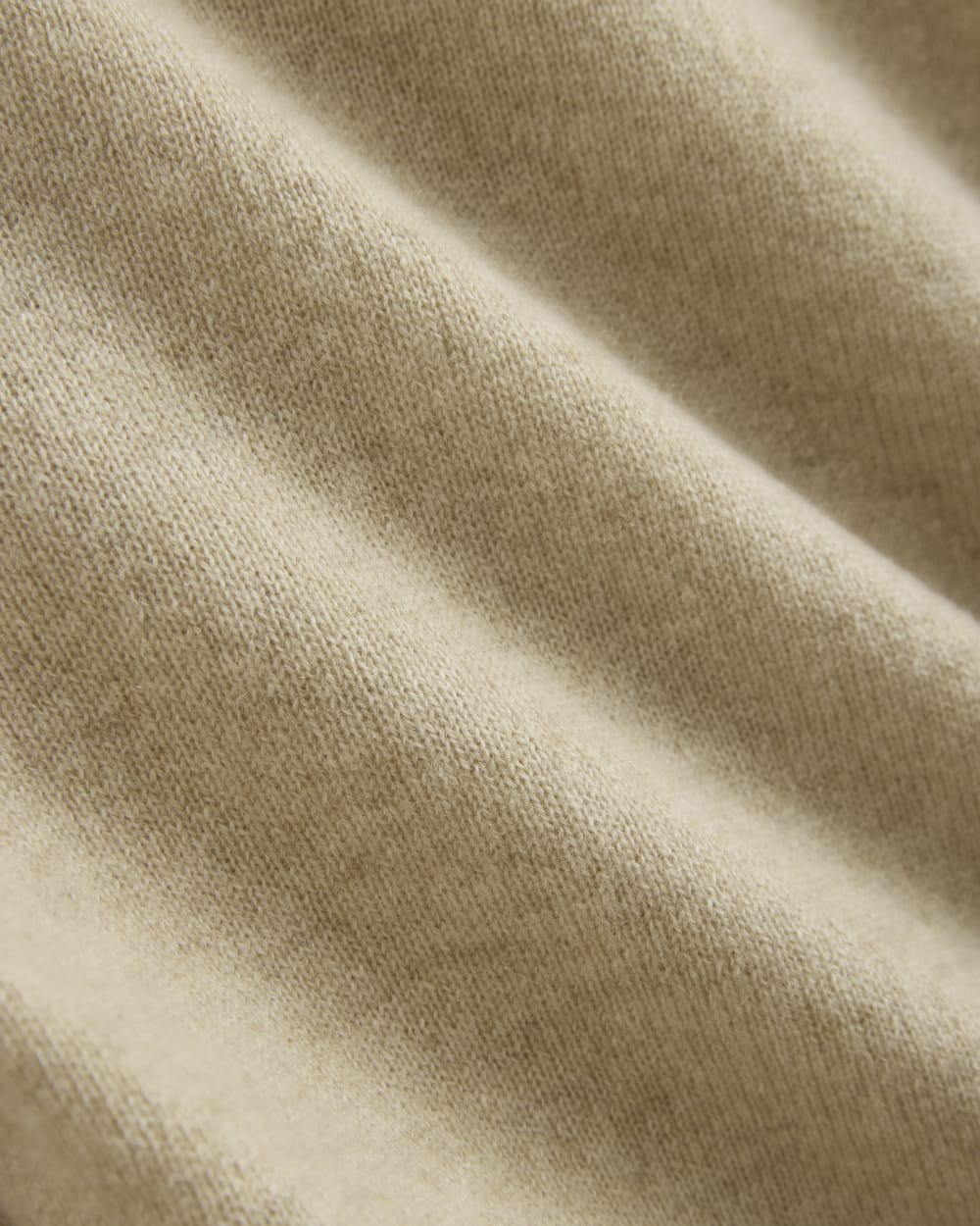 Cashmere Slim Crew Sweater in Heather Light Camel — detail view