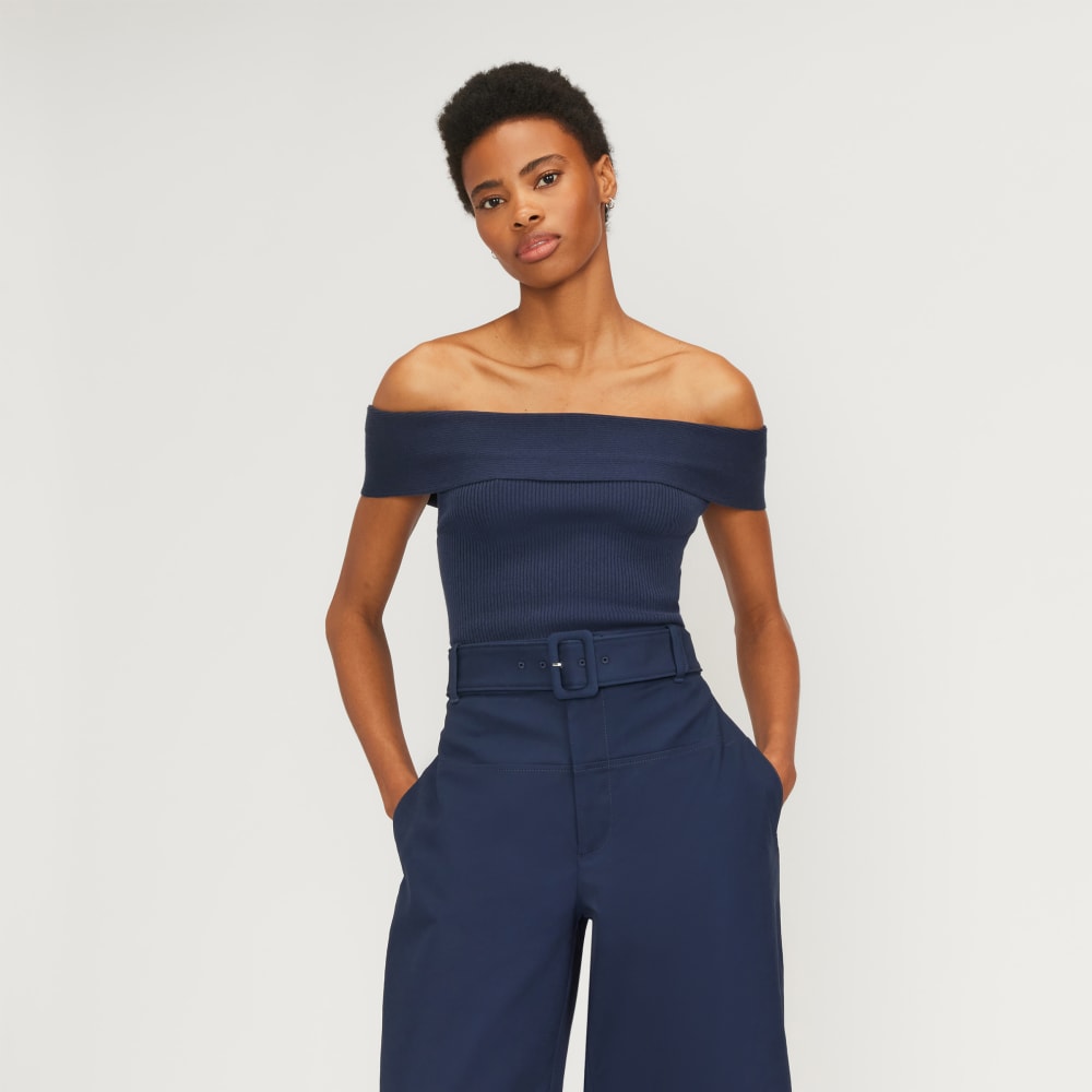 The Ribbed Cotton Off-The-Shoulder Top in Navy — front view