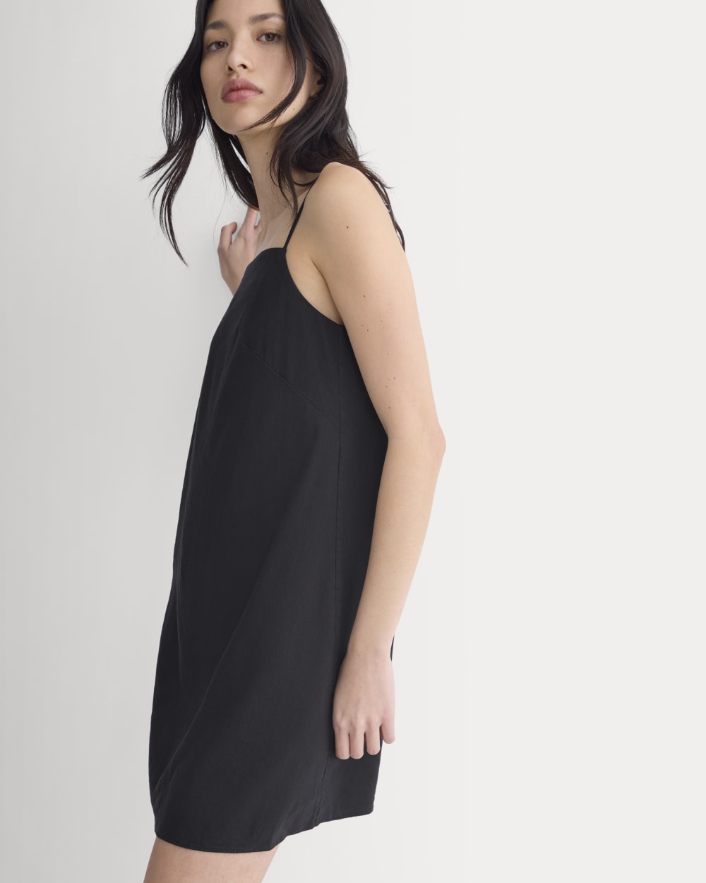 Mini Shift Dress in Stretch Linen in Black — detail view