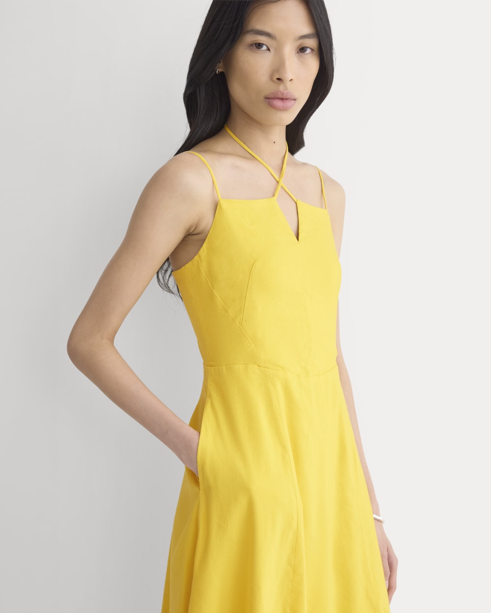 Tie-Neck Dress in Stretch Linen in Passion Fruit — detail view