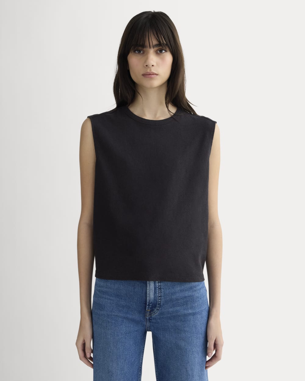 The Muscle Tee in Cotton Linen in Black — front view