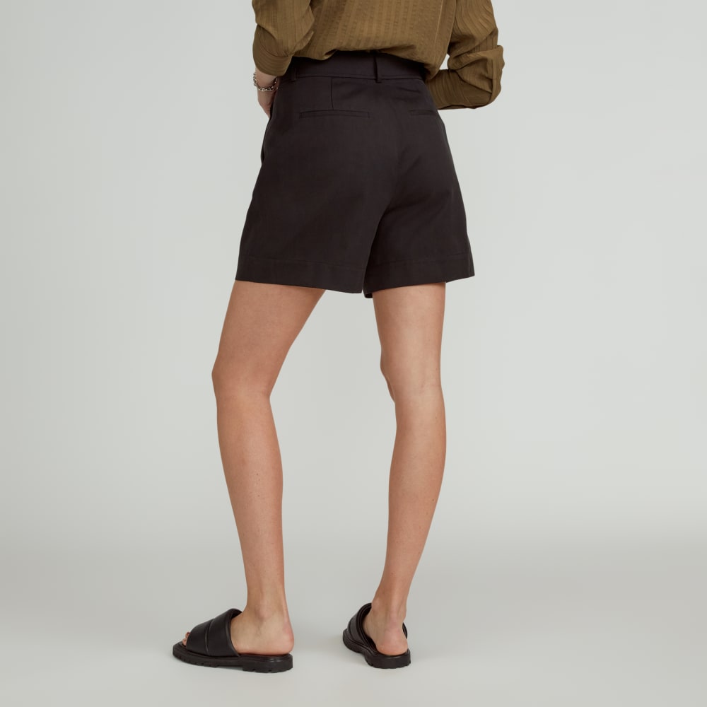 The Draper Short in Buttersmooth in Black — detail view