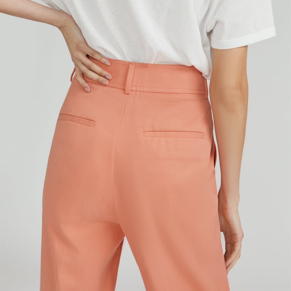 The Draper Tapered Pant in Buttersmooth in Tawny Pink — detail view