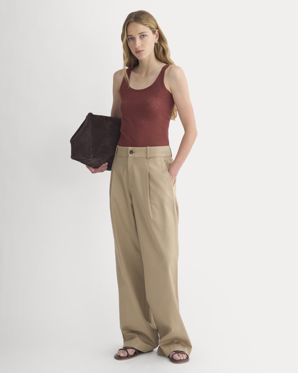 Lace-Trimmed Tank in Fine Linen in Henna Red — detail view