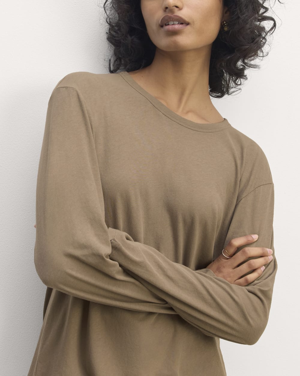 The Air Long-Sleeve Tee in Clay — detail view