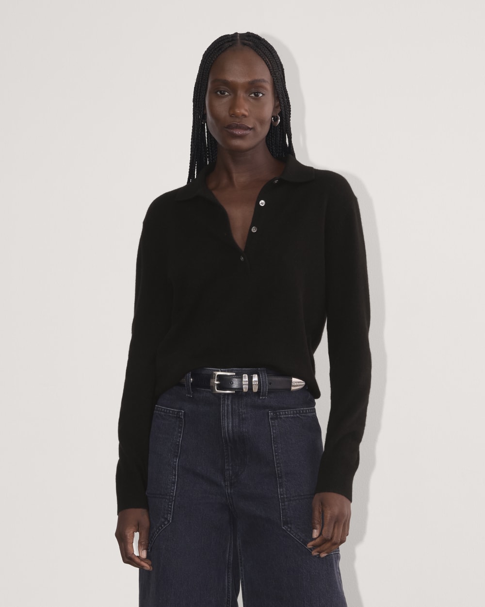 The Classic Polo in Cashmere in Black — front view