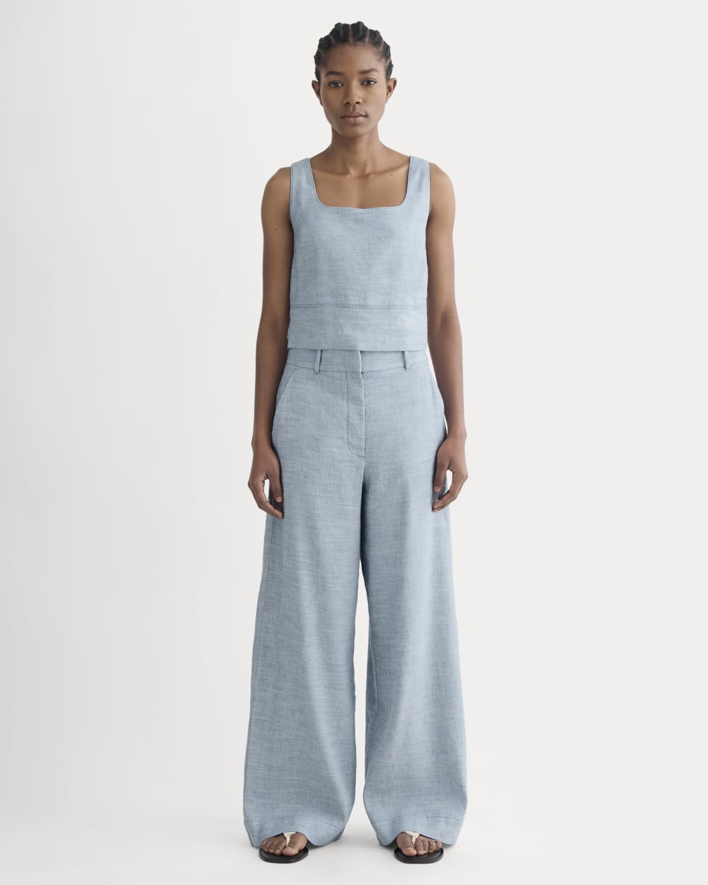 The Wide-Leg Pant in Stretch Linen in Chambray — front view