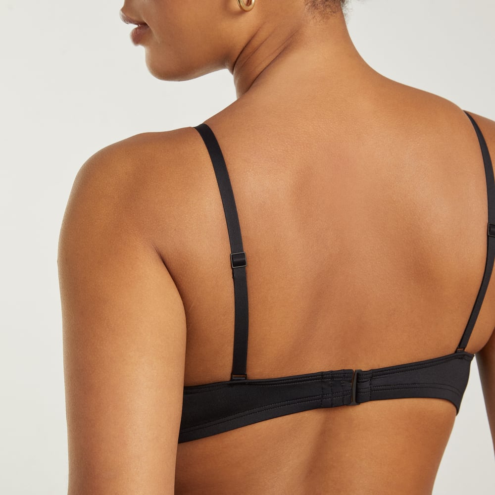 The Scoop-Neck Bikini Top in Black — detail view