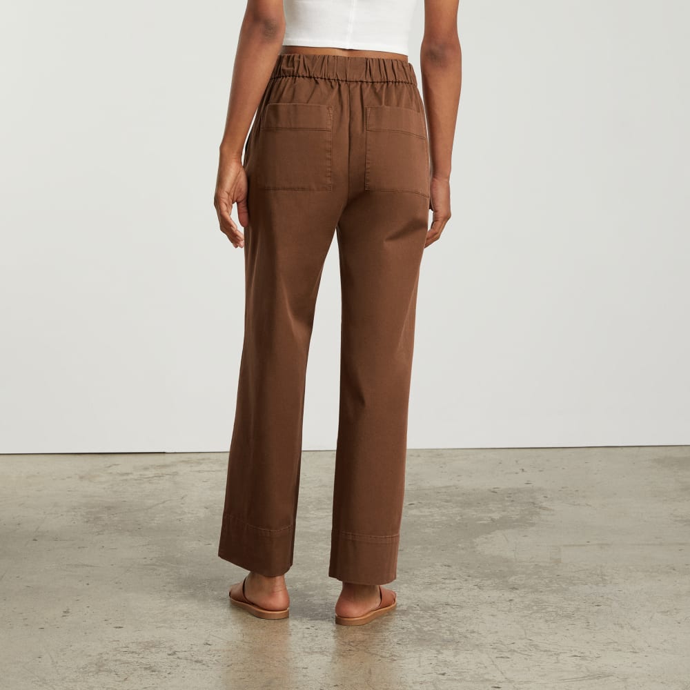 The Easy Pant in Espresso — detail view