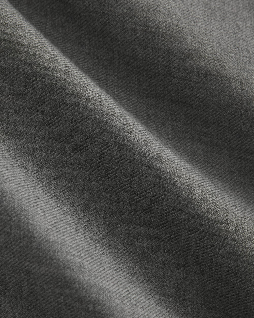 The Pull-On Trouser in Tailor Twill in Heather Graphite — detail view