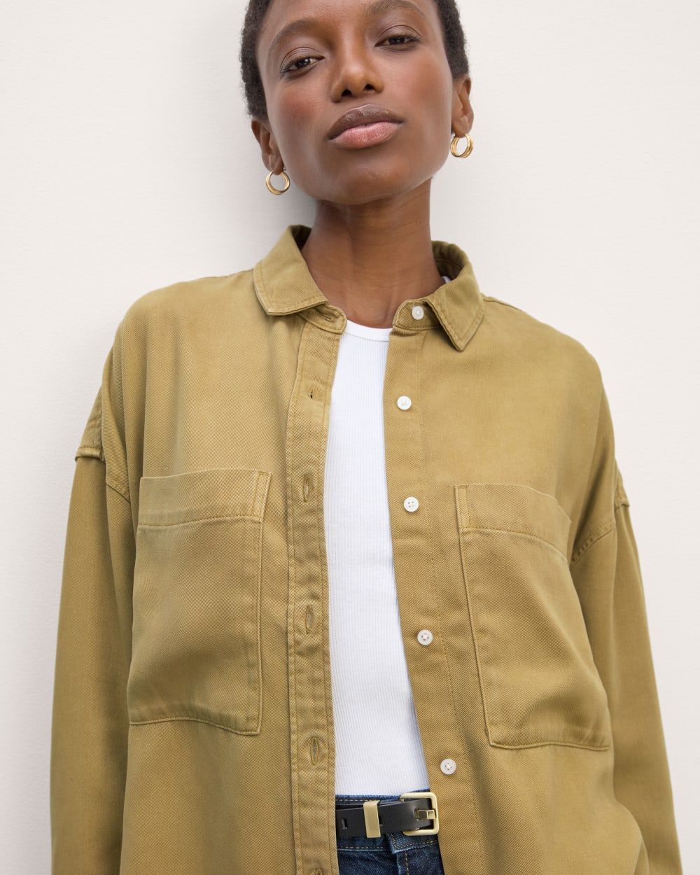 The Boxy Overshirt in Buttersoft in Fennel Seed — detail view
