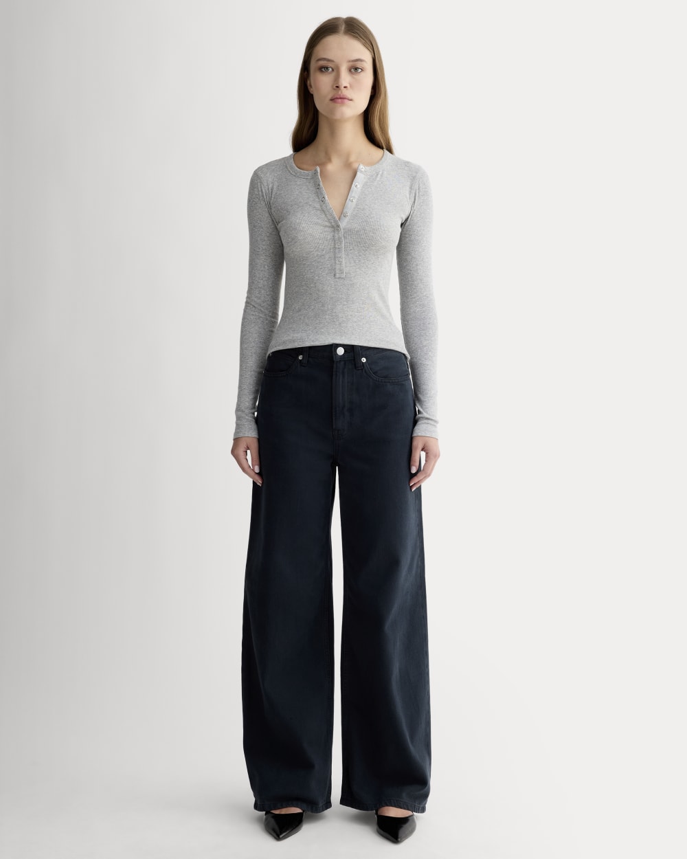 The Luxe Rib Henley in Heathered Grey — detail view