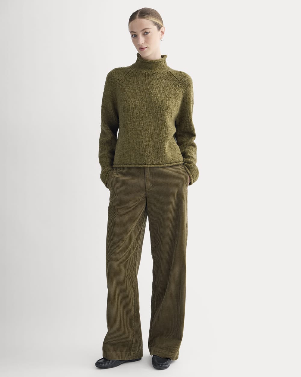 Rollneck Sweater in Olive — detail view