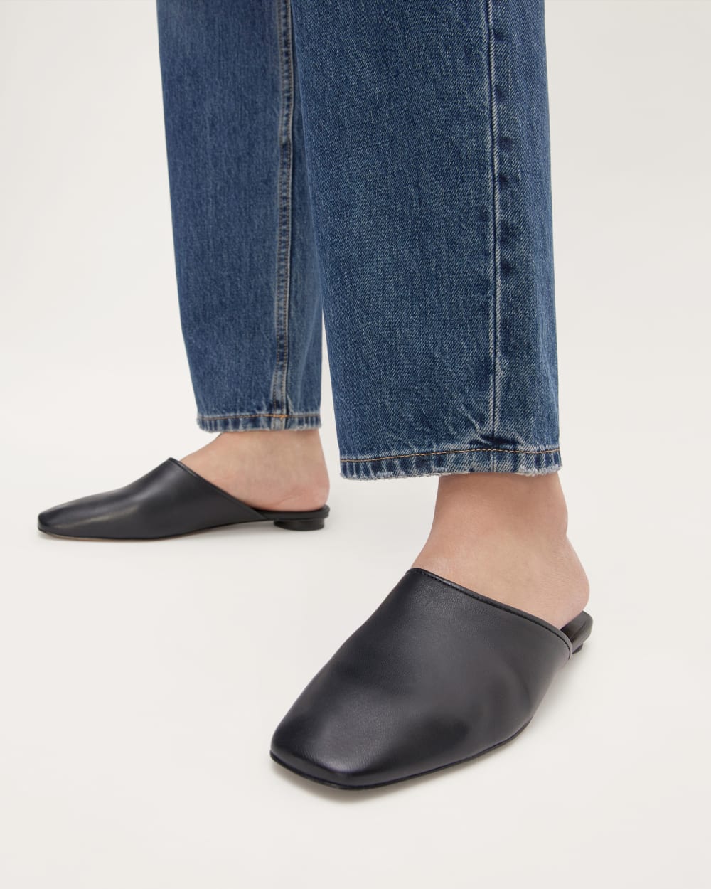 The Day Mule in Black — alternate view