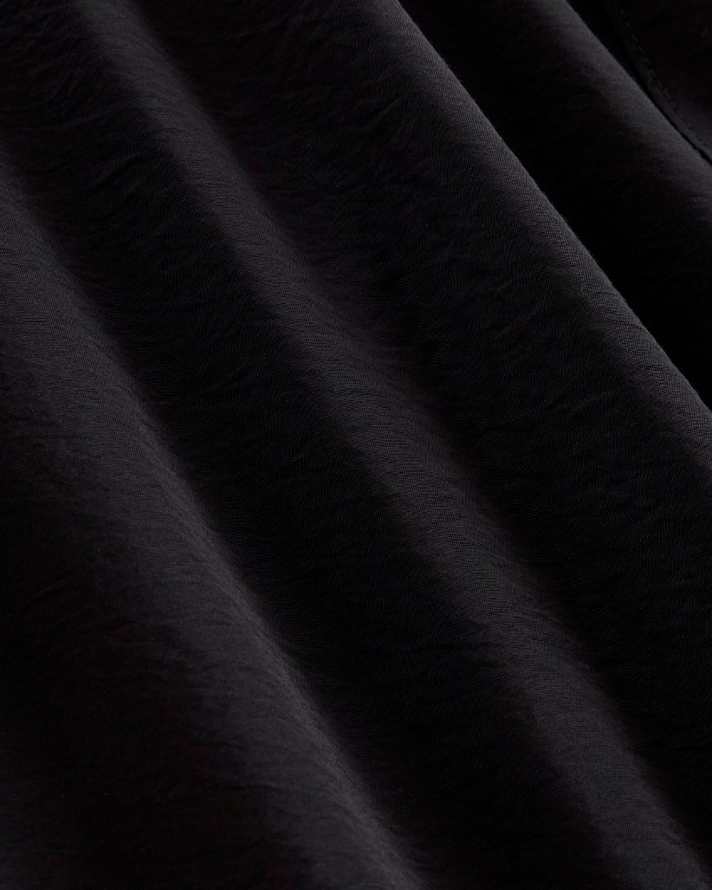 The Square Shirt in SoftLuxe in Black — detail view