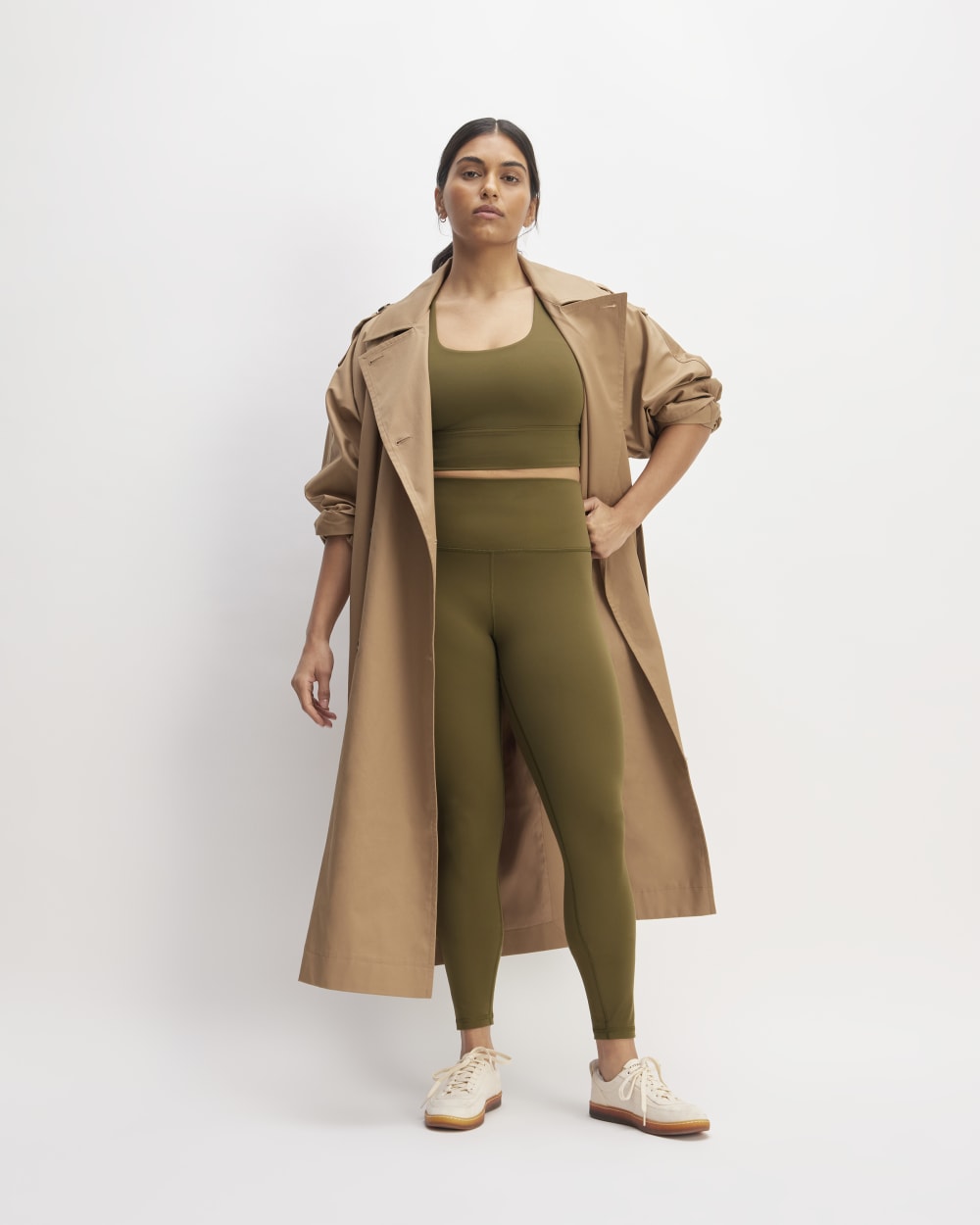 The Perform 24/7 Legging in Beech — front view
