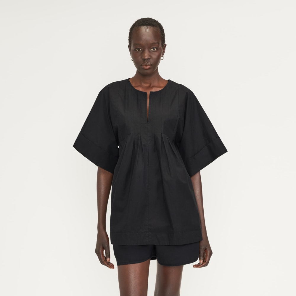 The Poplin Tunic in Black — front view
