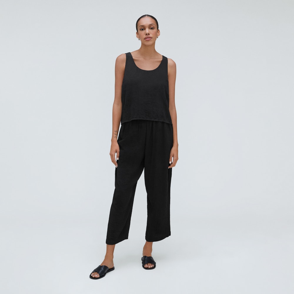 The Naia™ Ripple Tank in Black — detail view