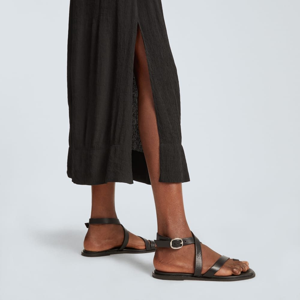 The Naia™ Ripple Skirt in Black — detail view