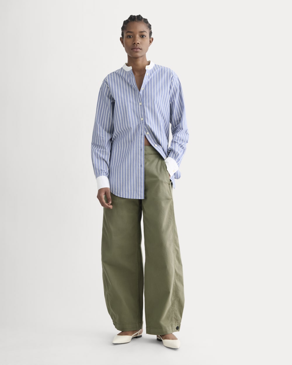 The Balloon Chino in Lichen Green — front view