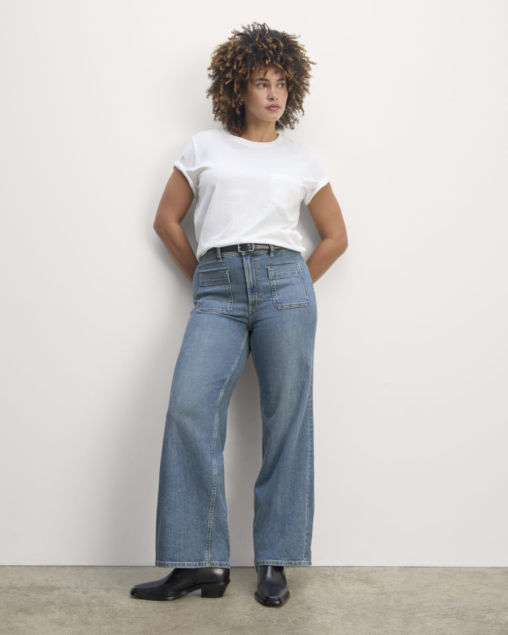 The '70s Wide Jean in Vintage Light Indigo — front view