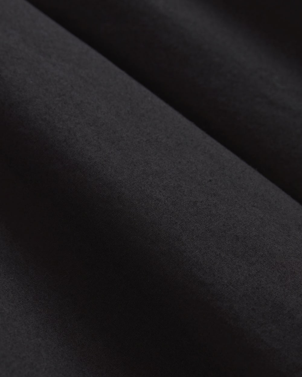 The Lace Trim Popover in Black — detail view