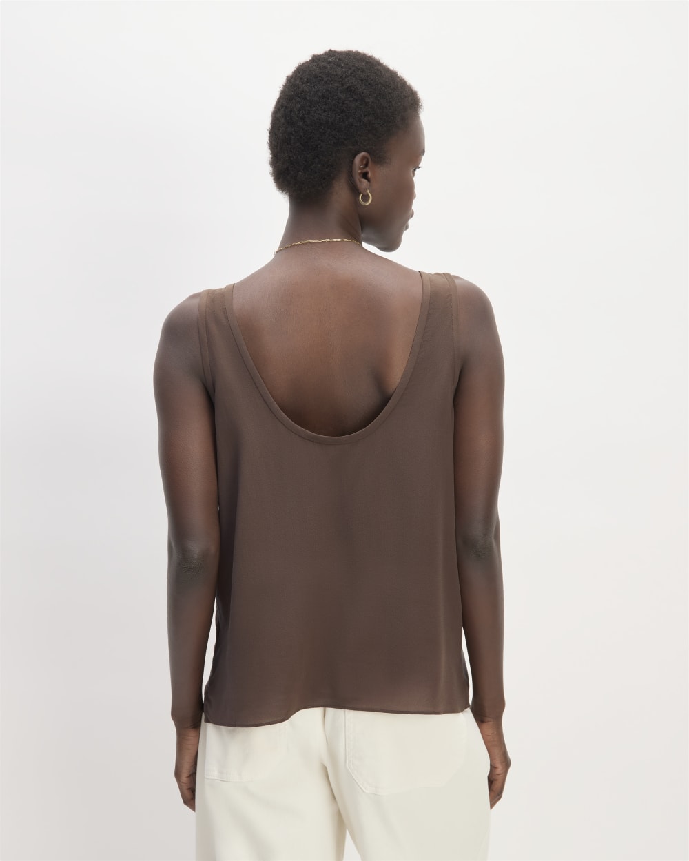 The Scoop Tank in Washable Silk in Cocoa — detail view