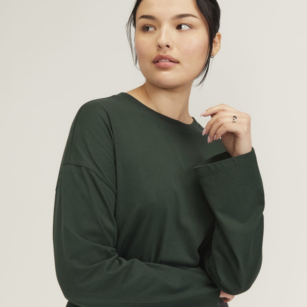 The Organic Cotton Relaxed Long Sleeve Tee in Scarab — detail view