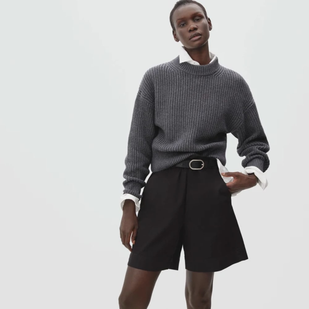 The Texture Cotton Crew in Heathered Charcoal — front view