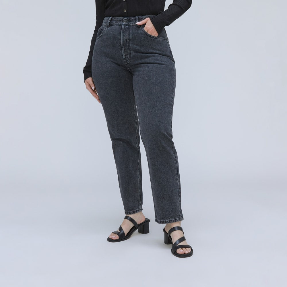 The '90s Cheeky Hourglass Jean in Washed Black — alternate view